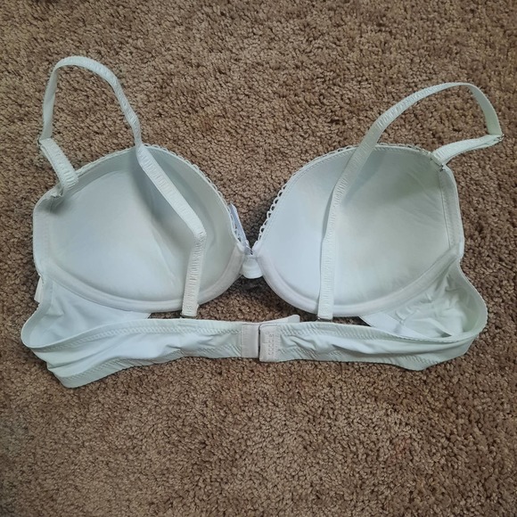 NWT Coobie 40 C Bra. Padded Underwire, removable straps. - Picture 4 of 4